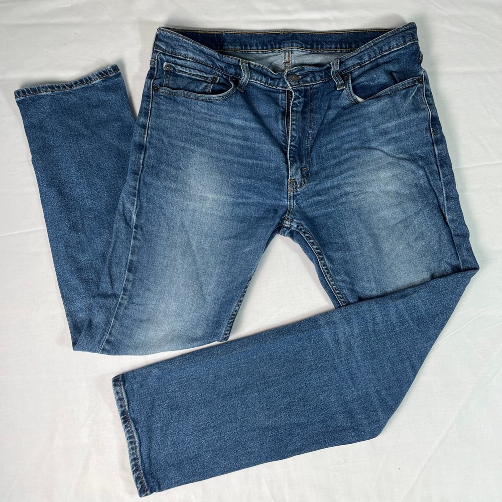 Levi's 513 Slim Straight Jeans Mens 34x30 Blue Excellent Medium Wash Denim
